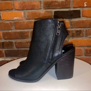 Steve Madden Terraa Black Leather Peep Toe Boots